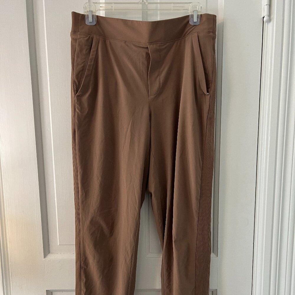 Athleta Brooklyn Mid Rise Ankle Pant size 8